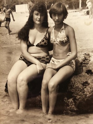1970s Young Pretty Attractive Woman  Long Black Hair Bikini Beach ORIGINAL Photo