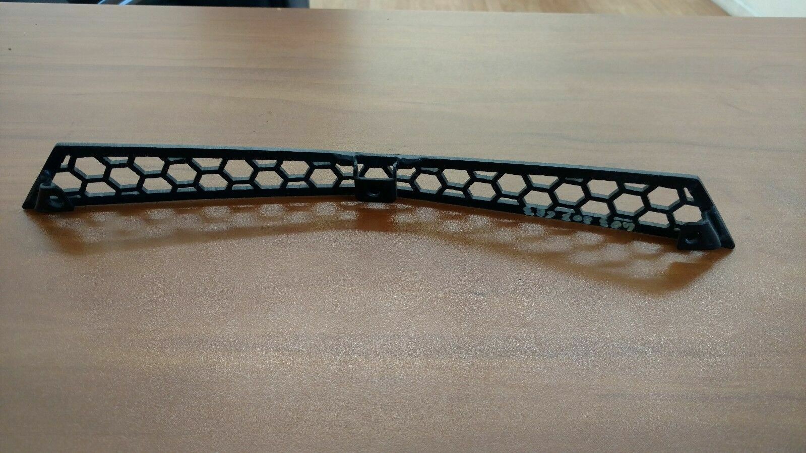 LAMBORGHINI GALLARDO LP560 570 CENTER BUMPER GRILL OEM 403807683