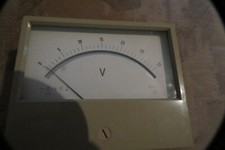 Einbauinstrument 30 V
