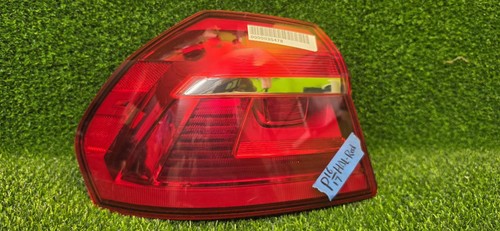 16-17 VW PASSAT LEFT SIDE TAILLIGHT QUARTER MOUNTED 561945095N OEM