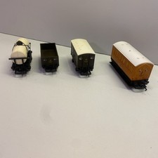 Hornby, Thomas And Friends, Clarabel and Troublesome Trucks, OO Gauge