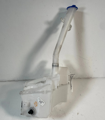 #ad #ad 22 25 HYUNDAI TUCSON WINDSHIELD WASHER RESERVOIR TANK BOTTLE W PUMP # 106073 $123.21