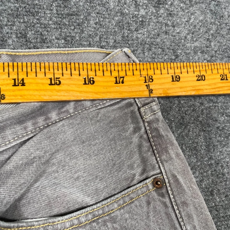 Levi's 501 XX Jeans Men's Size 36x26 Gray Denim Stone Wash Button Fly - Image 4 of 4