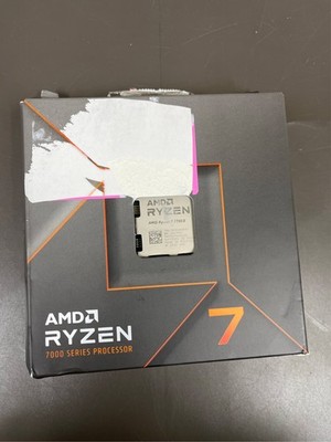 AMD Ryzen 7 7700X 8-core 16-thread Desktop Processor - 8 cores & 16 threads - 4.