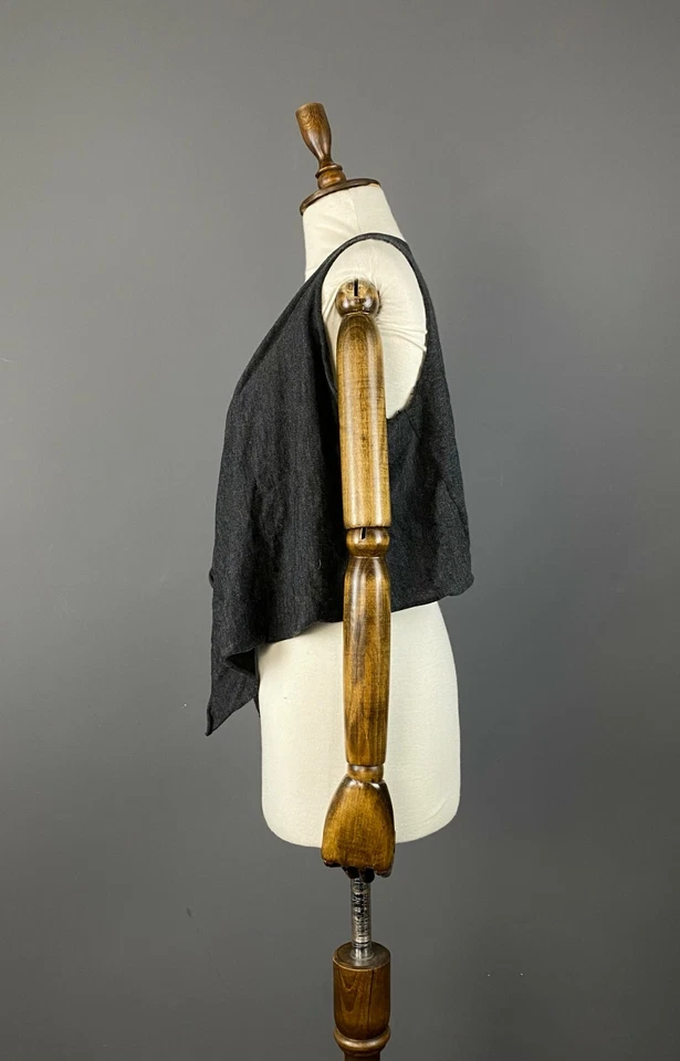 PRADA MILANO Grey Open Front Sleevless Cardigan Sweater Size 38 - Image 2 of 4