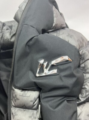 LOUIS VUITTON X VIRGIL ABLOH - 2045 HEAT & WATER TRCHNICAL LOUIS VUITTON X VIRGIL ABLOH - 2045 HEAT & WATER TRCHNICAL