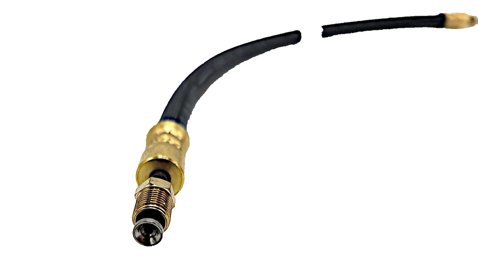 Manguera de freno hidráulica Kodiak 24" para frenos de remolque 3/16" montaje macho 1/8" ID Foto 3 de 4