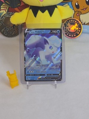   Pokémon Alolan Vulpix V Ultra Rare Silver Tempest 033/195 NM TCG Card 2022 