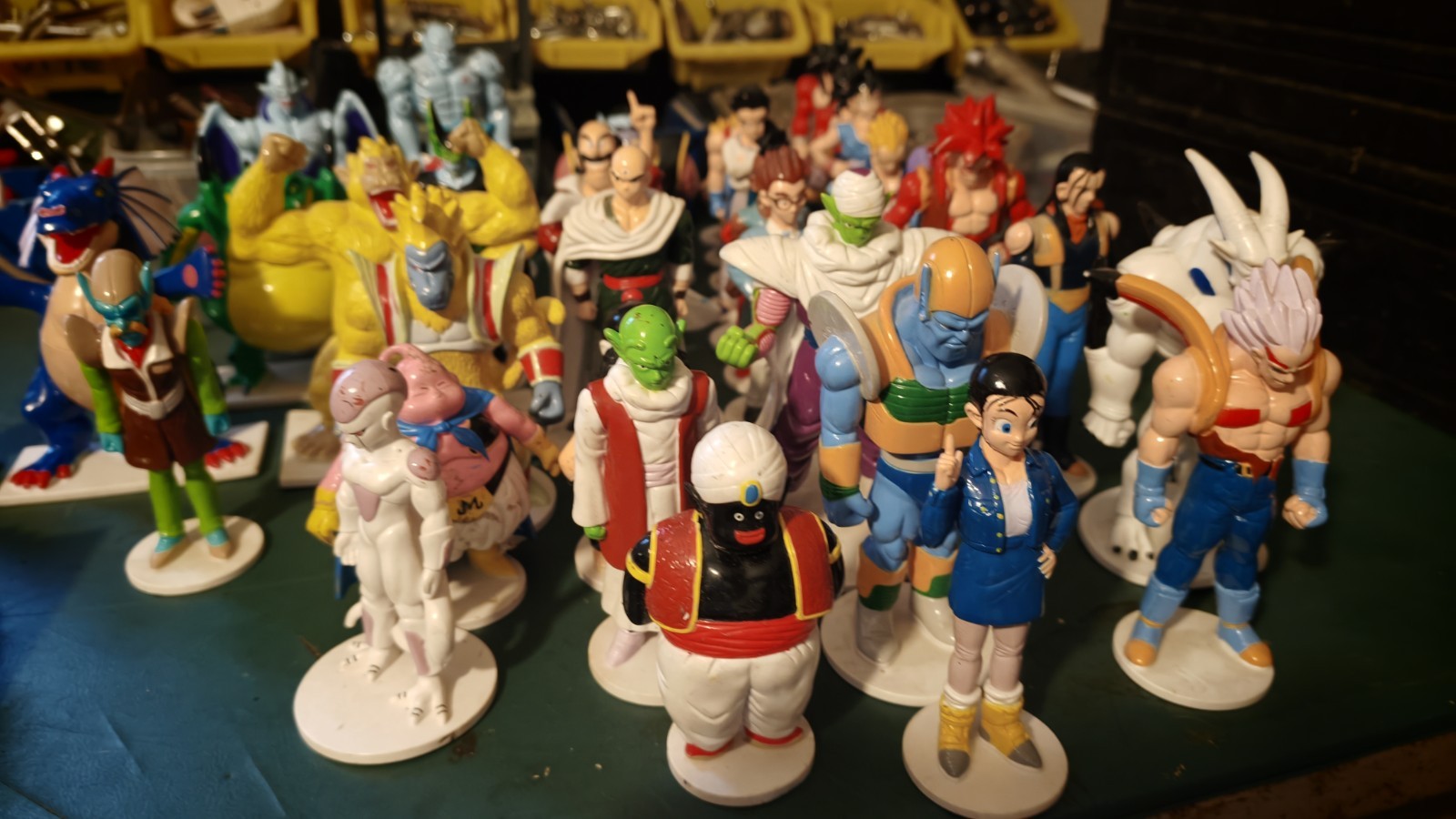 Lotto 43 Action Figure Dragon Ball GT (Serie 60 pezzi) - Incompleta
