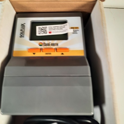 SunEarth SolFlux SESF-3221 Solar Hot Water Controller WiFi 3 PT1000 Sensors