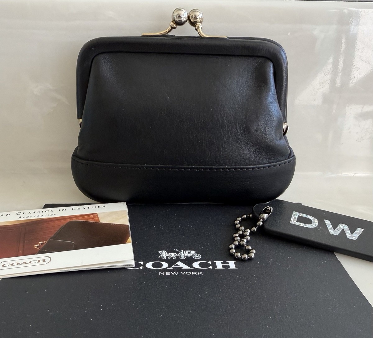 COACH VINTAGE BLACK LEATHER KISSLOCK COIN PURSE 7155 | eBay