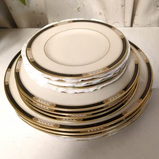 Lenox Dinner plates medium plates and 4 bread plate sets total of 12 pieces