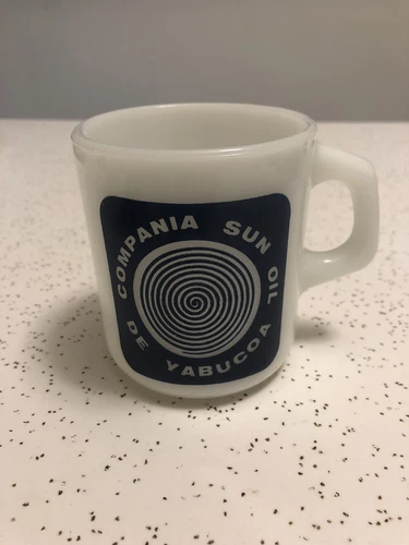 VINTAGE COMPANIA SUB OIL DE YABUCOA GALAXY MILK GLASS COFFEE MUG!