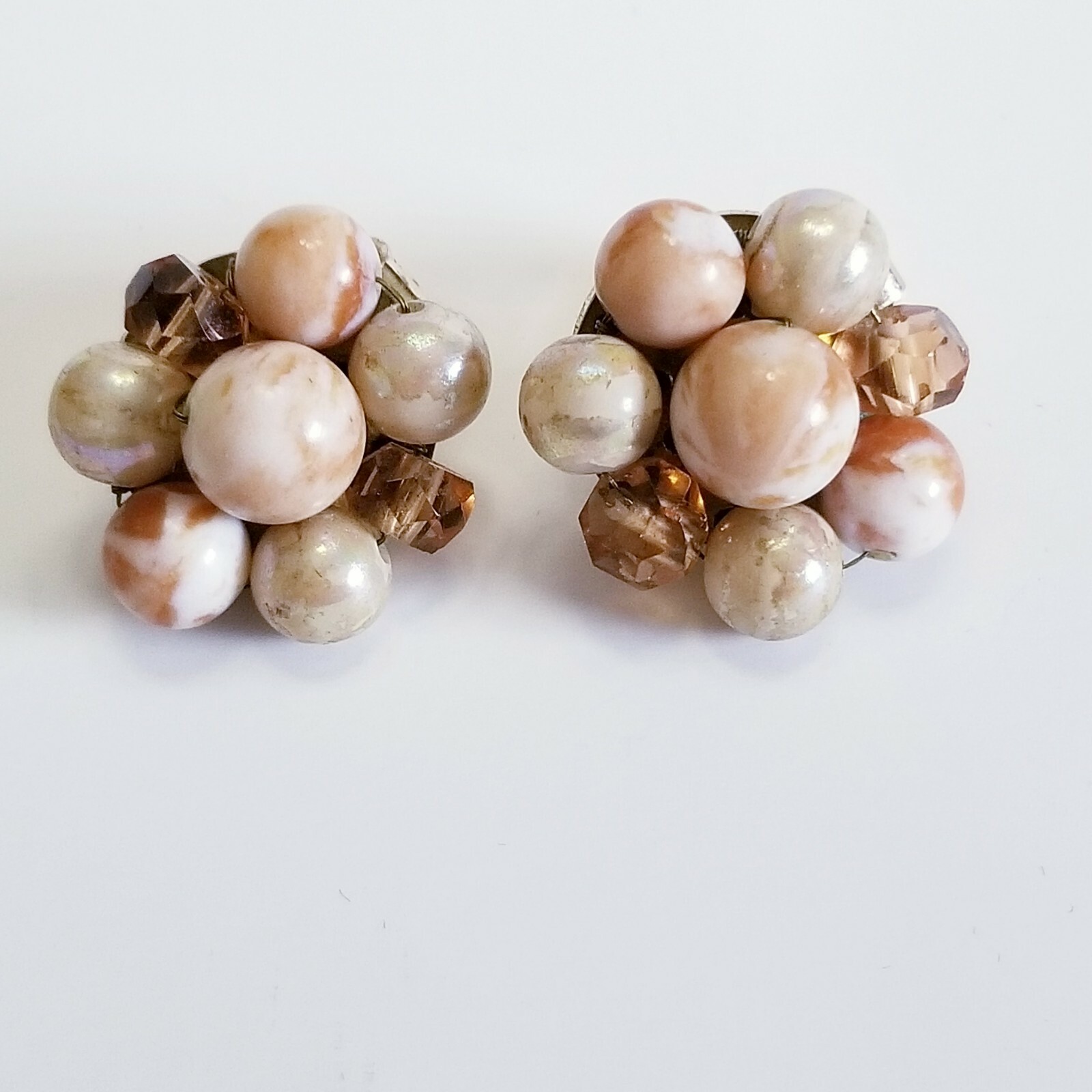 Vintage Japan Beaded Cluster Clip On Earrings 1" Butt… Gem