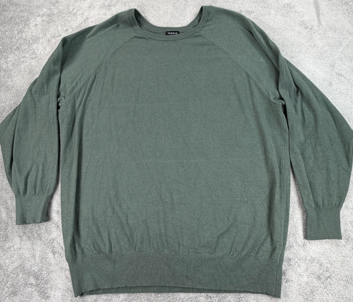 Torrid Sweater Women’s 3X Green Crewneck Soft Lightweight Plus Size Pullover