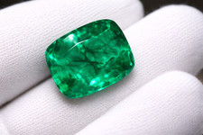 10.08 Ct Certified Natural Colombian Green Emerald Loose Cushion Cut Gemstone