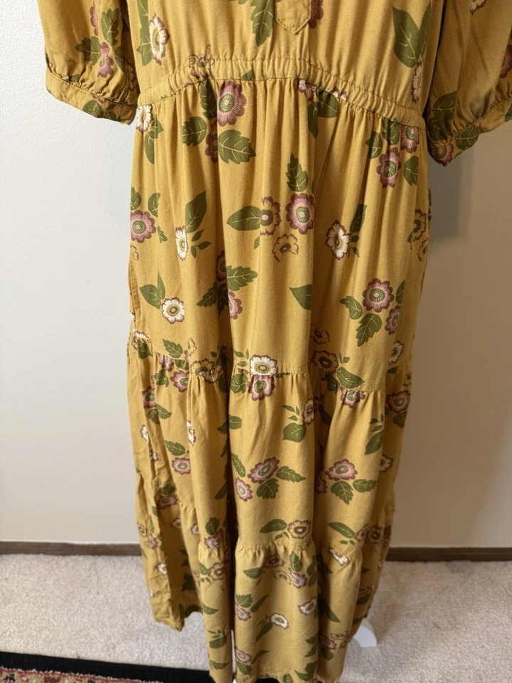 Vestido Bridge & Burn Reina M Amarillo Floral En Niveles Midi Sostenible Bolsillos Modal Foto 2 de 4