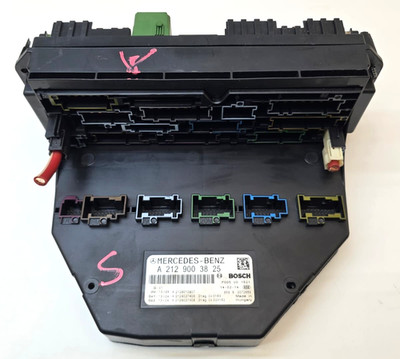 Mercedes C Class GLK350 2012 2015 Front SAM Fuse Relay Module OEM