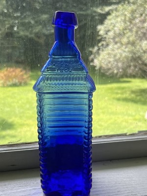 Drakes Plantation Bitters Cobalt Blue Federation Commemorative bottle 2024 & Box