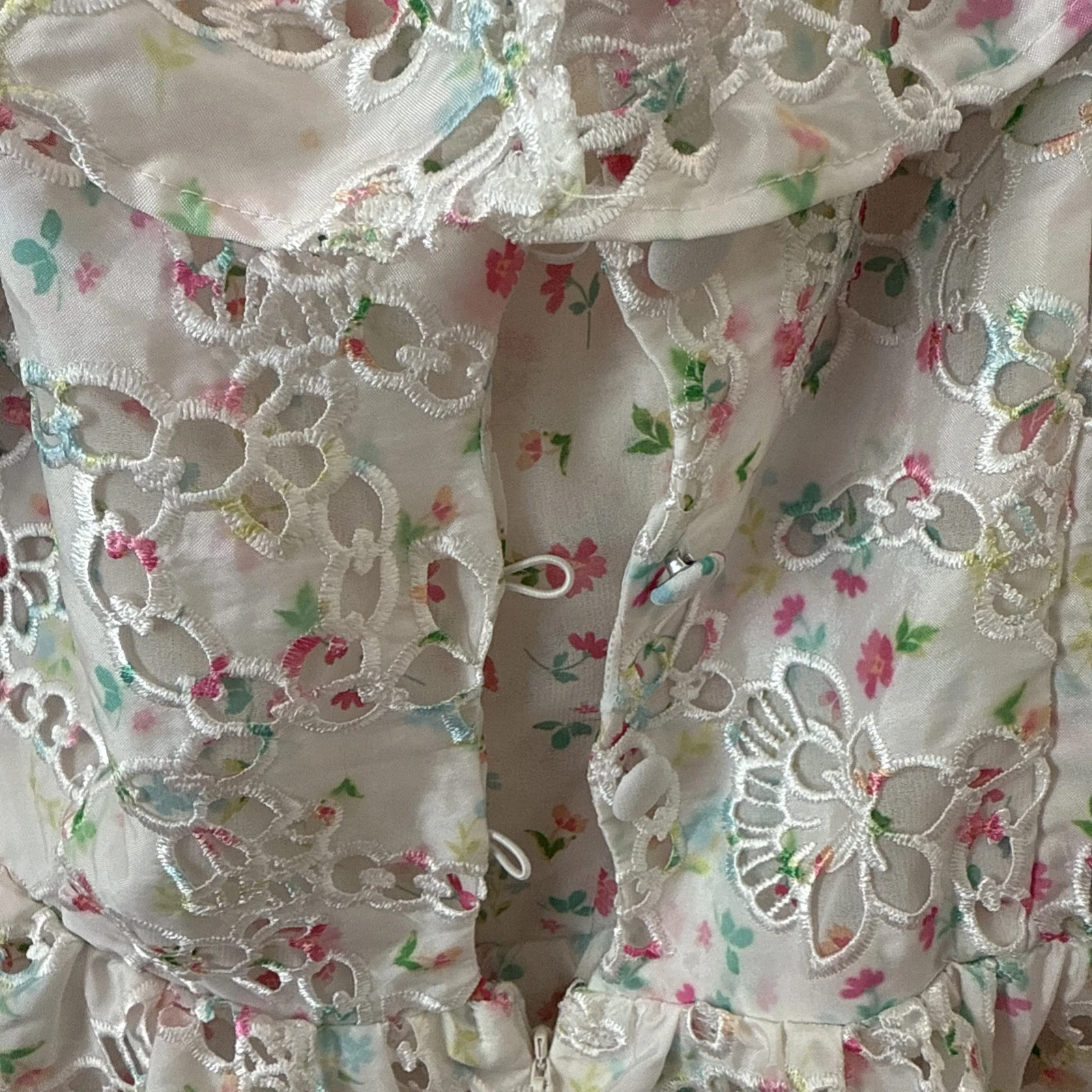 UNDERCOVER FOR LOVE & LEMONS for Victoria Secret Mini Abito Magnolia Bianco Floreale Grande Nuovo con etichette