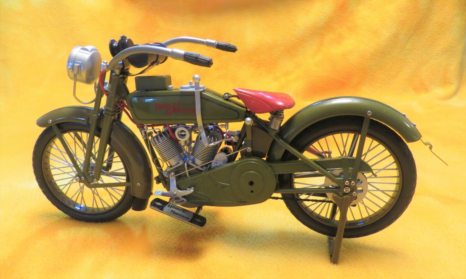BRAND NEW 1917 HARLEY DAVIDSON MOTORCYCLE 3 Speed VTwin Model F 1/
