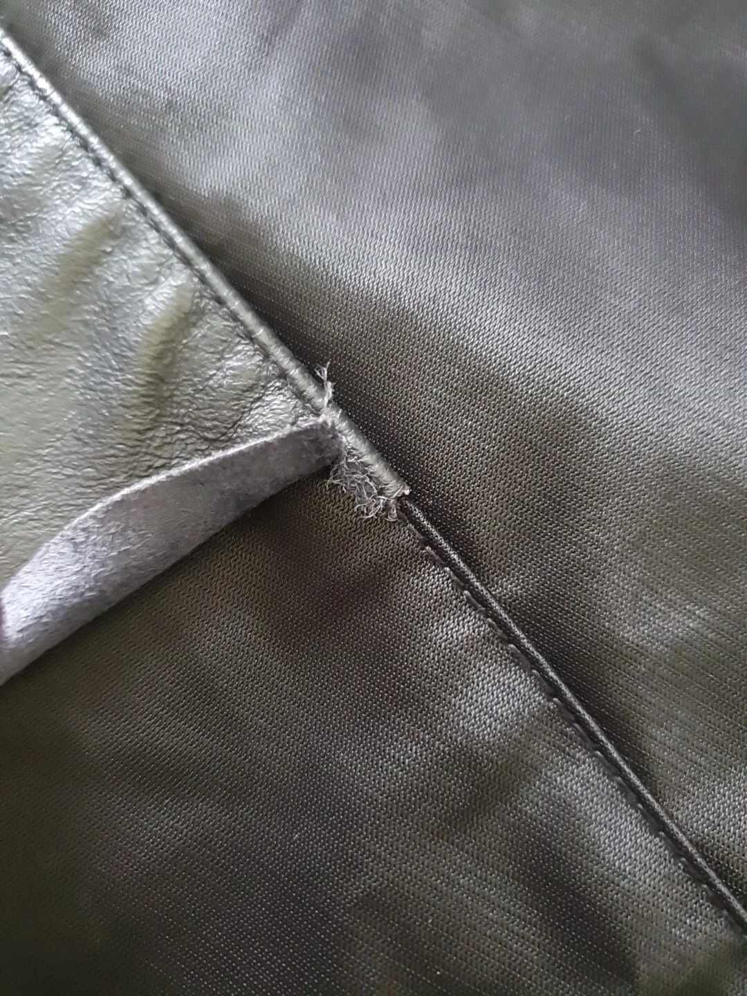 Gonna a matita Versace Sport vera pelle patchwork nera asimmetrica IT44 UK14 US8