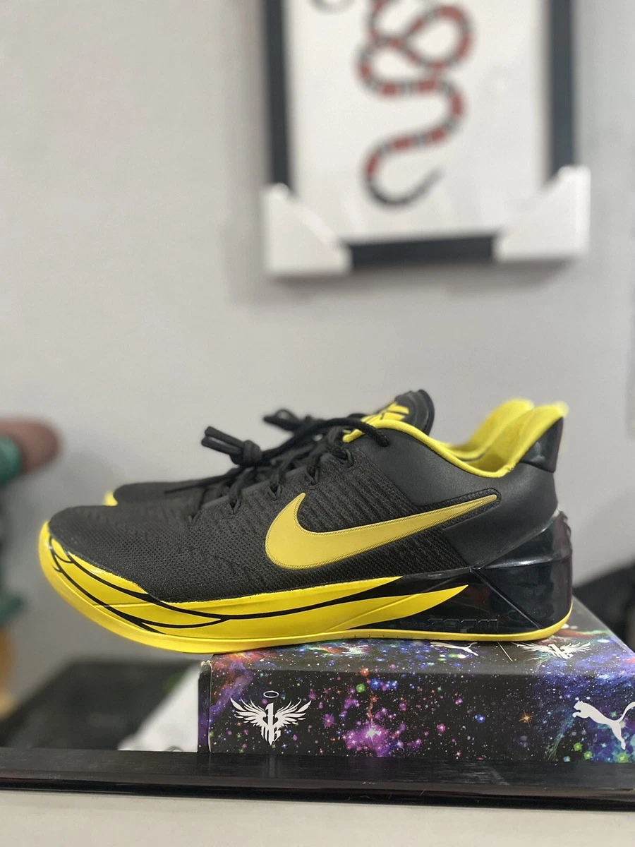 Kobe black clearance yellow