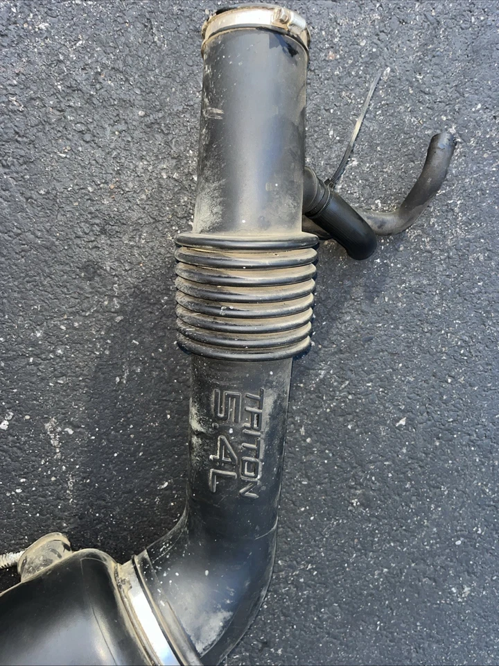 1999-2004 Ford F150 F250 F350 Super Duty 5.4L Air Intake Hose Tube Duct V8  F150 - Image 2 of 4