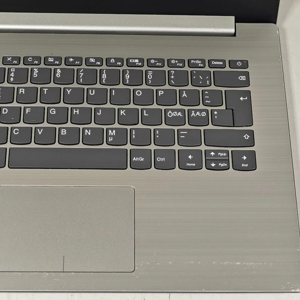 Laptop Lenovo IdeaPad 320-14AST – AMD A9-9420, Radeon R5, 4GB RAM - Immagine 3 di 4