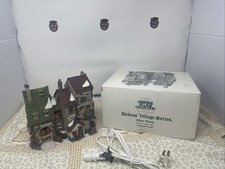 Dept 56 Dickens Heritage Village Oliver Twist Fagins Hideaway Mint Box and Light