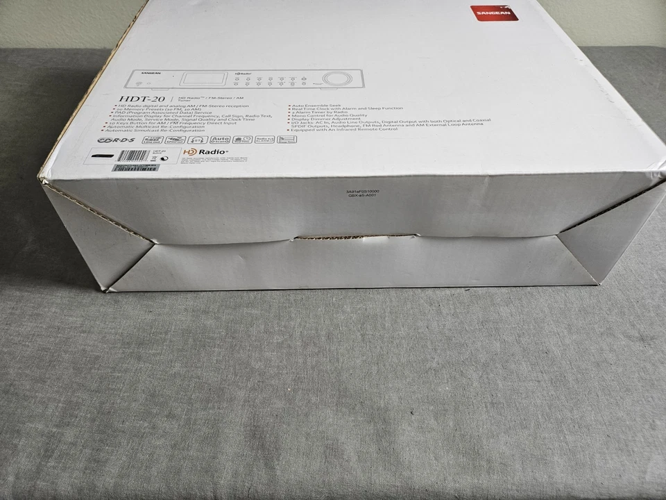 Sangean HDT-20 HD Radio FM-Stereo AM Tuner ,no Remote Control.  - Image 4 of 4