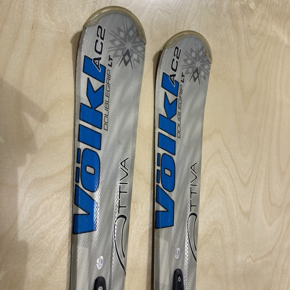 Volkl Unlimited AC2 Attiva Women's Skis 156 cm Length 1560 Volkl Unlimited AC2 Attiva Women's Skis 156 cm Length 1560