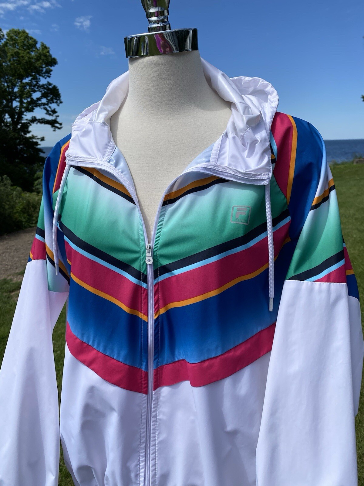Giacca arcobaleno vintage FILA felpa con cappuccio bianca giacca a vento colori orgoglio donna taglia large