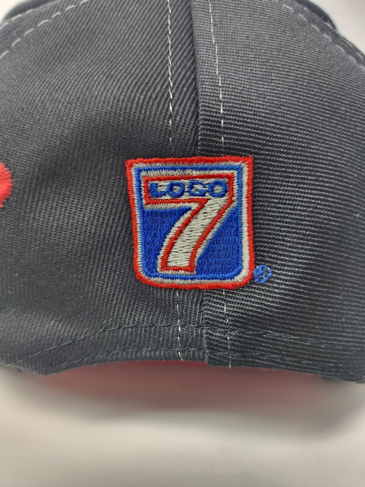 Foto 6 di 12