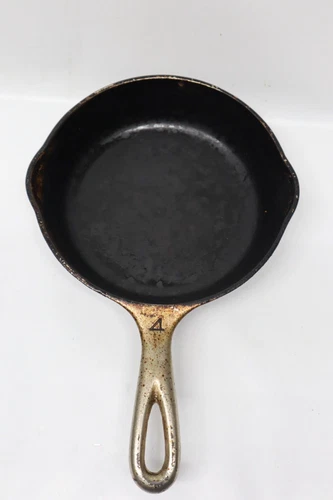VINTAGE ORIGINAL No.4 WAGNER WARE 1054 CAST IRON COOKING SKILLET FRYING PAN