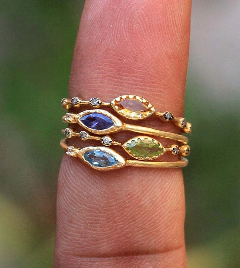 Udumvara Nine Ring - AKARA Collection