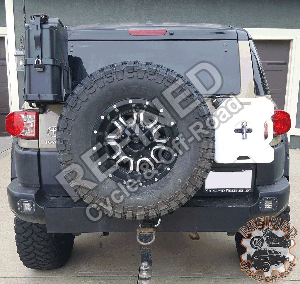 Toyota FJ Cruiser Single 2 OR 3 Gallon RotoPax Water or Fuel Can