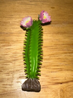 MGA's Miniverse Make It Mini Botanicals *** You Pick***