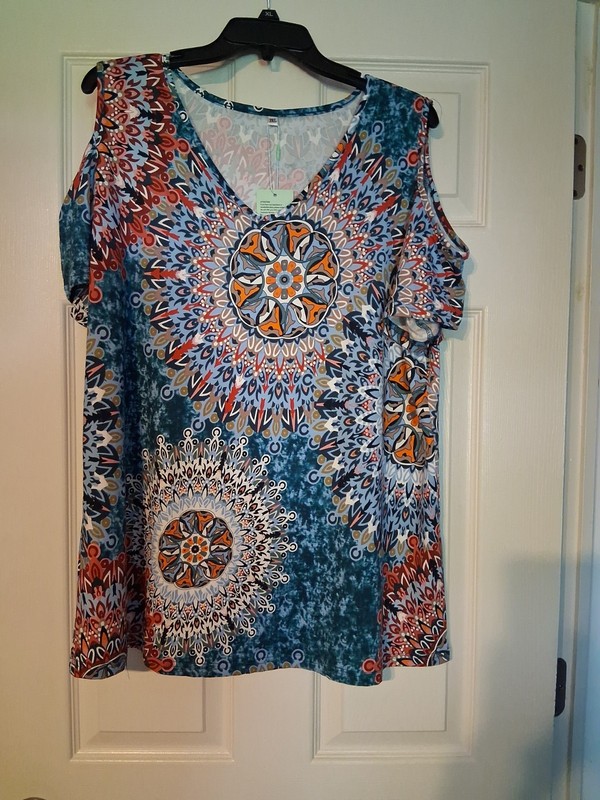 Womens Colorful Cold Shoulder Top 2XL
