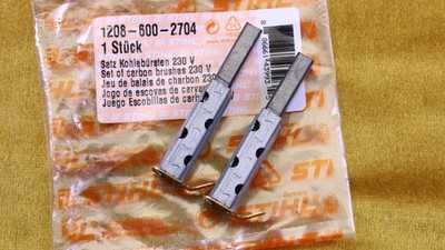 NEU Original Stihl MSE 141C Satz Kohlebürsten Bürstenhalter 1208 600 2704