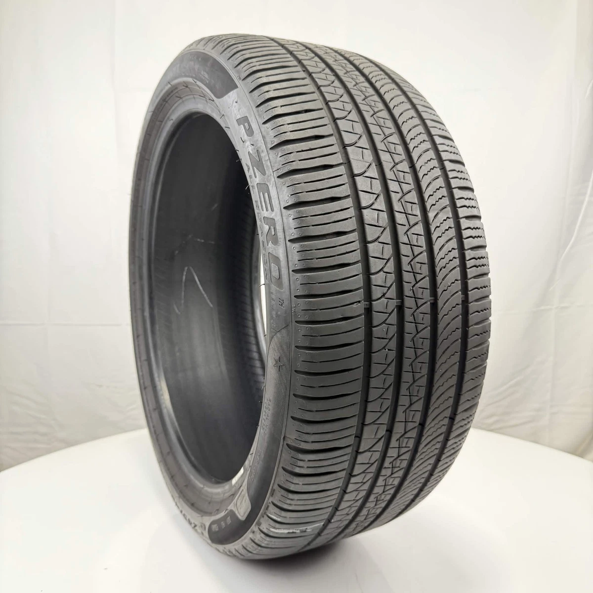A3228 245/40R19 2本SET ピレリー P1 16年製 スペアや予備などに 