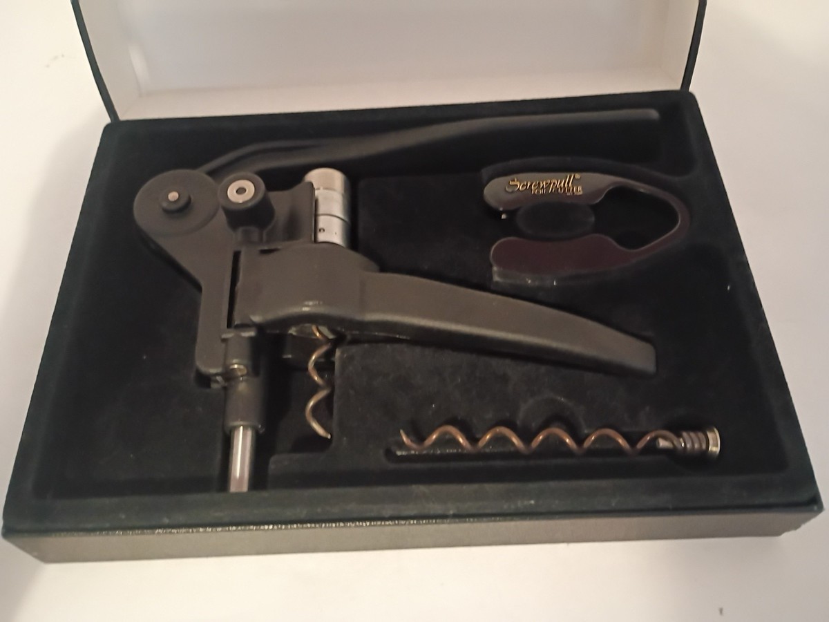 Screwpull by Hallen Le Creuset & Foilcutter Wine Bottle Opener Bar
