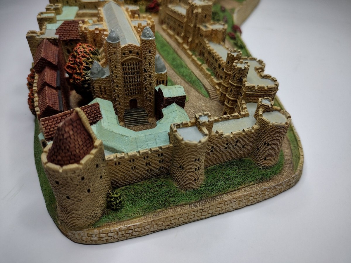 Vintage Danbury Mint Windsor Castle - Castles of the British