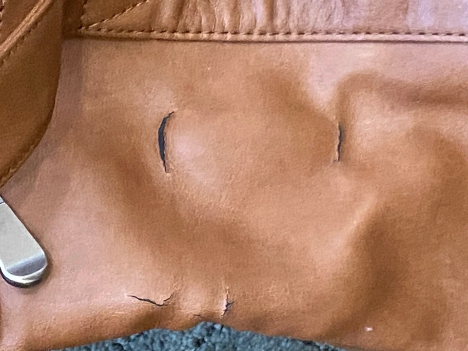 Bolsa de viagem Kluge Cheyenne Weekend couro bovino marrom. Novo 18"X12"X12" - Imagem 3 de 4