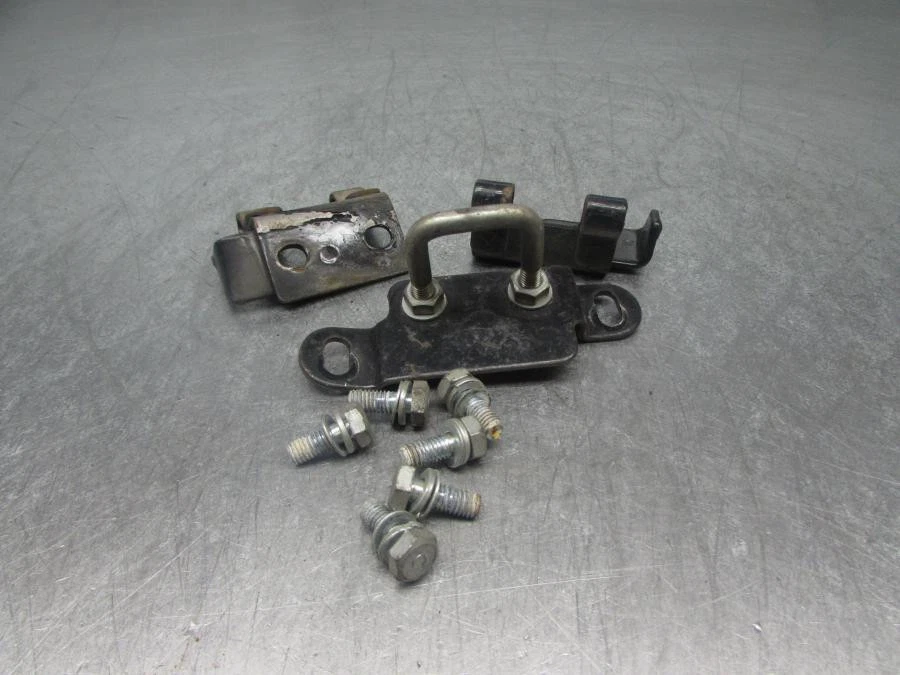 Kawasaki KZ900A4 Z 900 Seat Fittings / Seating Fitments - Image 4 of 4