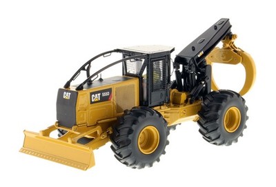DIECAST MASTERS, Forstschlepper CATERPILLAR 555D mit Fahrer und Metallkasten,...