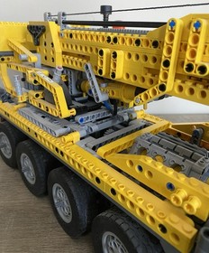 Lego Technic 8421 Mobile Crane Construction 100% Complete Set 2005 no Box Read