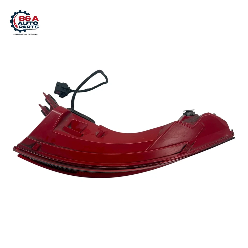 2015-2018 PORSCHE MACAN Right TAIL Light LAMP OEM - Image 3 of 4