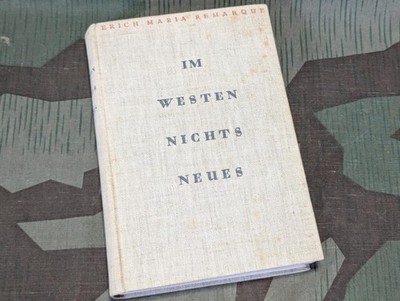 1929 Book Im Westen Nichts Neues Erich Maria Remarque All Quiet on Western Front
