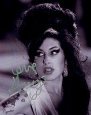Amy Winehouse Black Incredibly Rare Signed Autographed Photo Authentic 8X10 COA